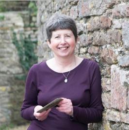 211018 Helen Baggott speaker